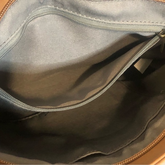 JustFab Francois Crossbody Saddle Bag - Picture 9 of 16